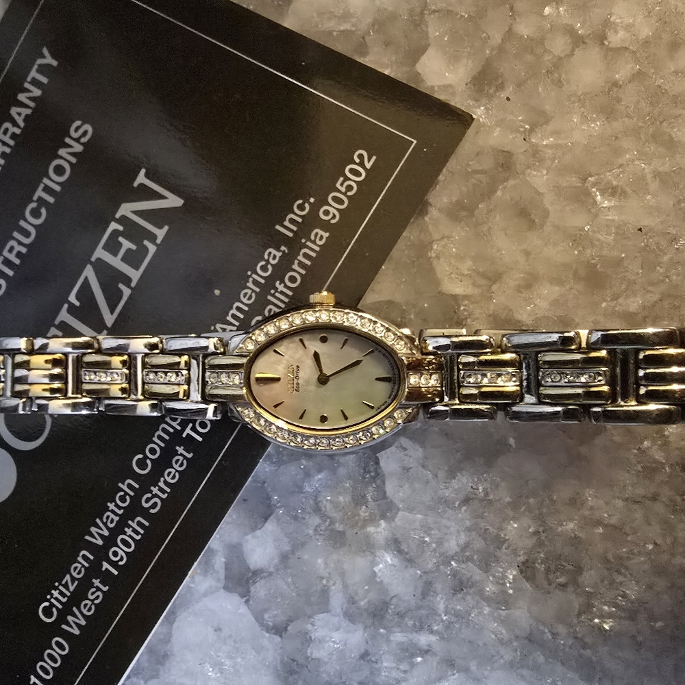 Women's CITIZEN ECHO DRIVE OPALESCENT WATCH SILVER & GOLD w RHINESTONES